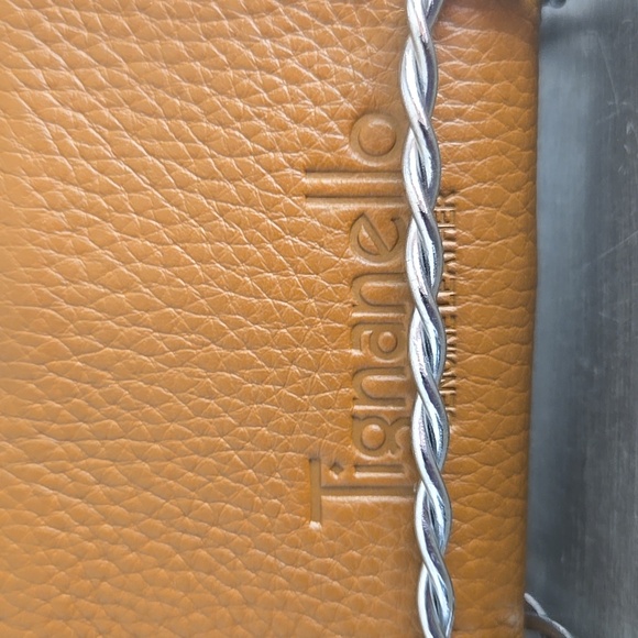 Tignanello Tan Leather Wallet - Picture 4 of 13